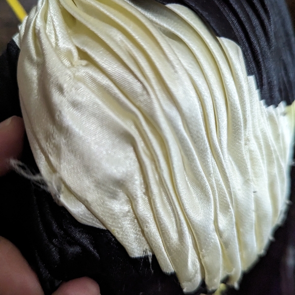 Dress - Picture 5 of 7